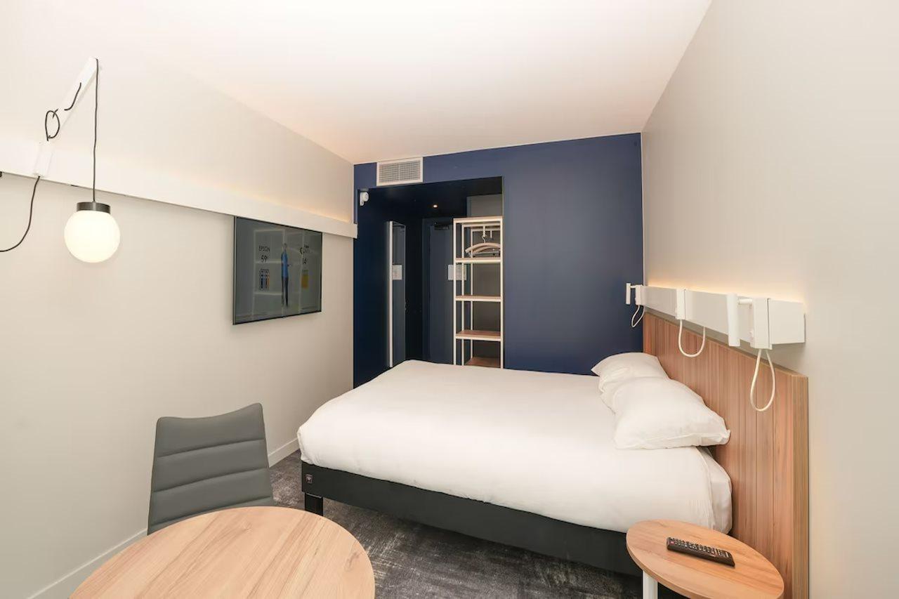 Ibis Paris Gare Montparnasse Catalogne Hotel Bagian luar foto