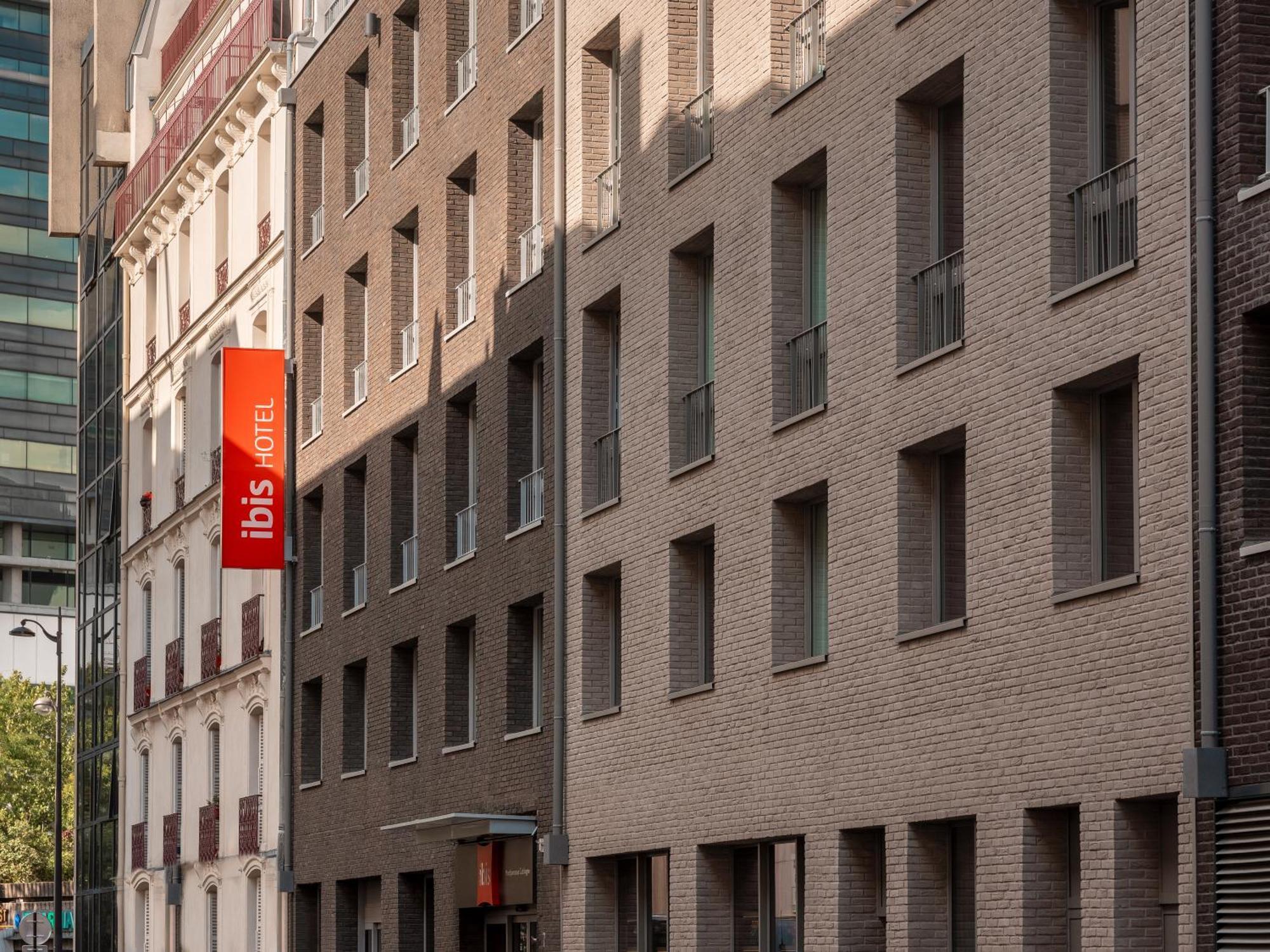 Ibis Paris Gare Montparnasse Catalogne Hotel Bagian luar foto