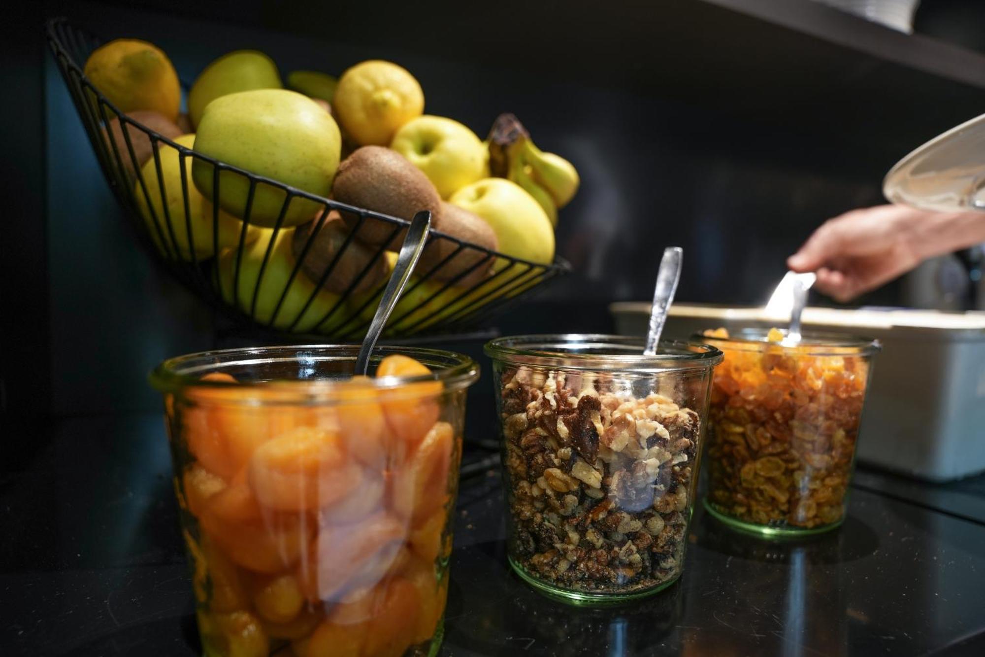 Ibis Paris Gare Montparnasse Catalogne Hotel Bagian luar foto